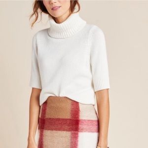 NWOT short sleeve turtleneck sweater top